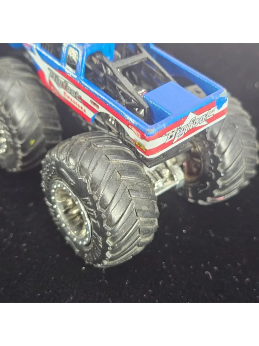 Hot Wheels Bigfoot Firestone Monster Truck Die-Cast 1:64 Scale Toy Collectible